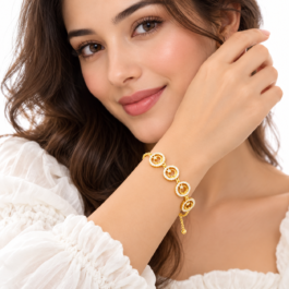 Elegant Golden Crystal Circle Bracelet