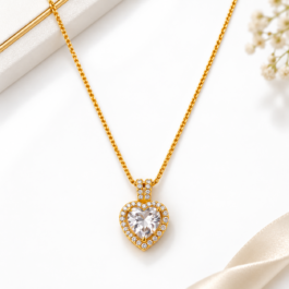 Royal Heart Crystal Pendant Necklace for Women – Gold-Tone Elegant Heart-Shaped Jewellery
