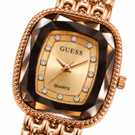 GUESS Women’s Rose Gold-Tone Analog Fashion Watch | Elegant Rectangular Dial with Crystal-Style Hour Markers | Faceted Smoky Bezel | Premium Decorative Metal Link Bracelet | Stylish Casual, Formal & Party Wear Wrist Watch for Ladies